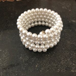 Pearl coil bracelet